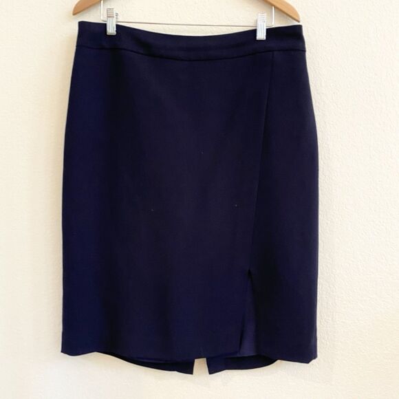 Talbots Women’s Midi Skirt Sz 14 Navy  Lined Office Career Capsule Back Vent Zip - Picture 5 of 9